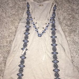 hollister tank! 💙